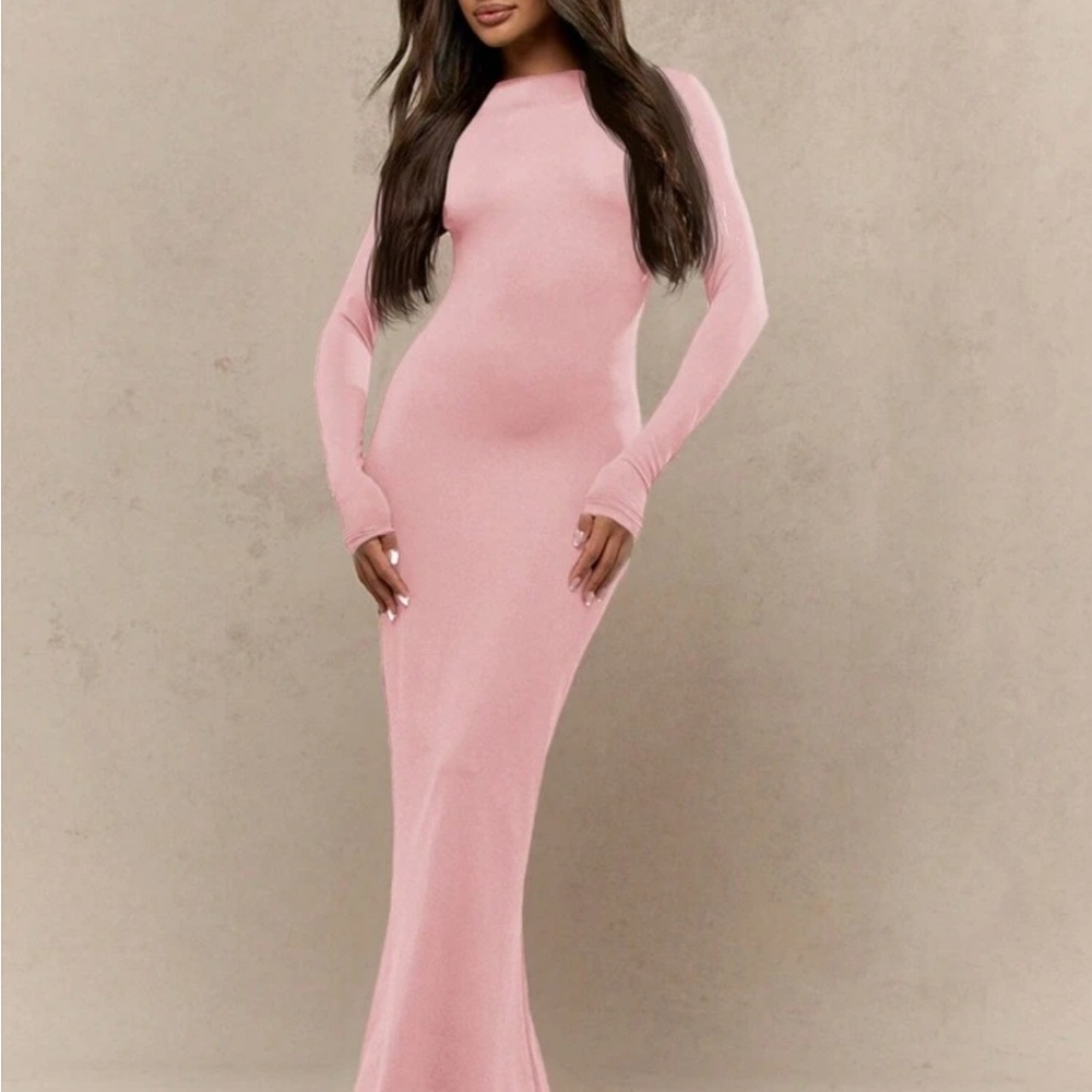 Missguided+ Blush Long Sleeve Dress
